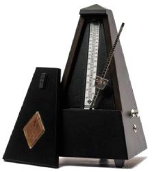 METRÓNOMO DE PIRÁMIDE WITTNER NEGRO MW816M
